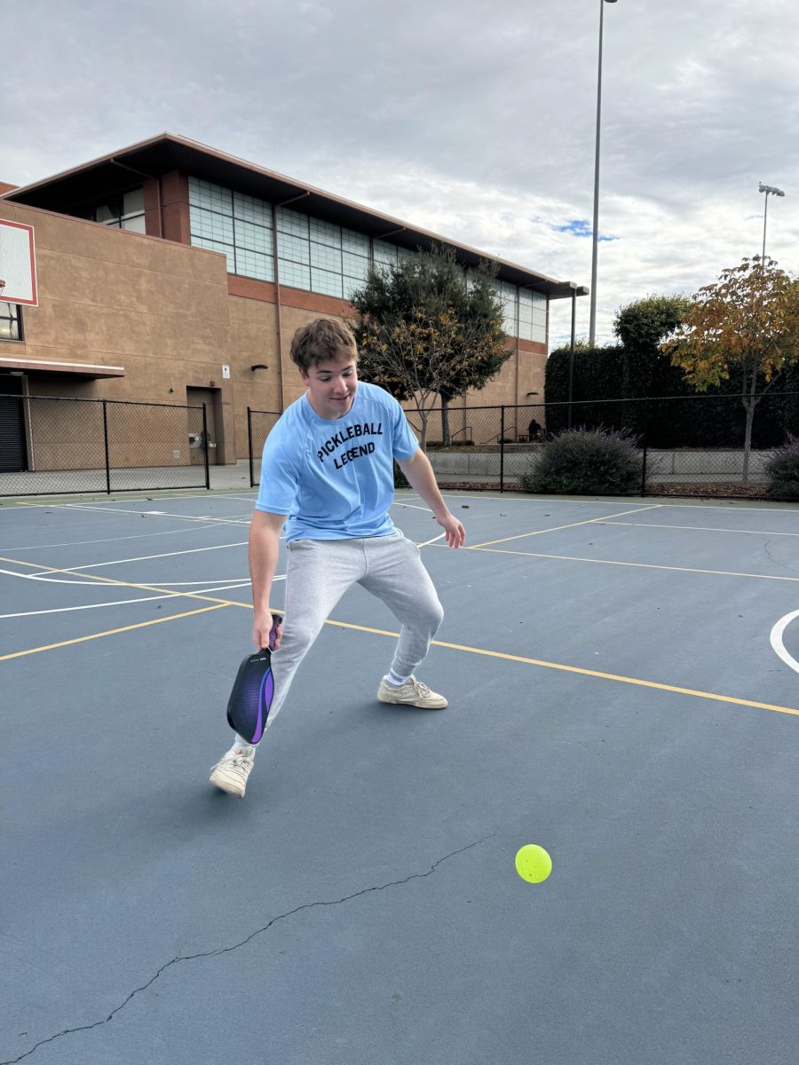 Pickleball Passion: Students connect with older generation