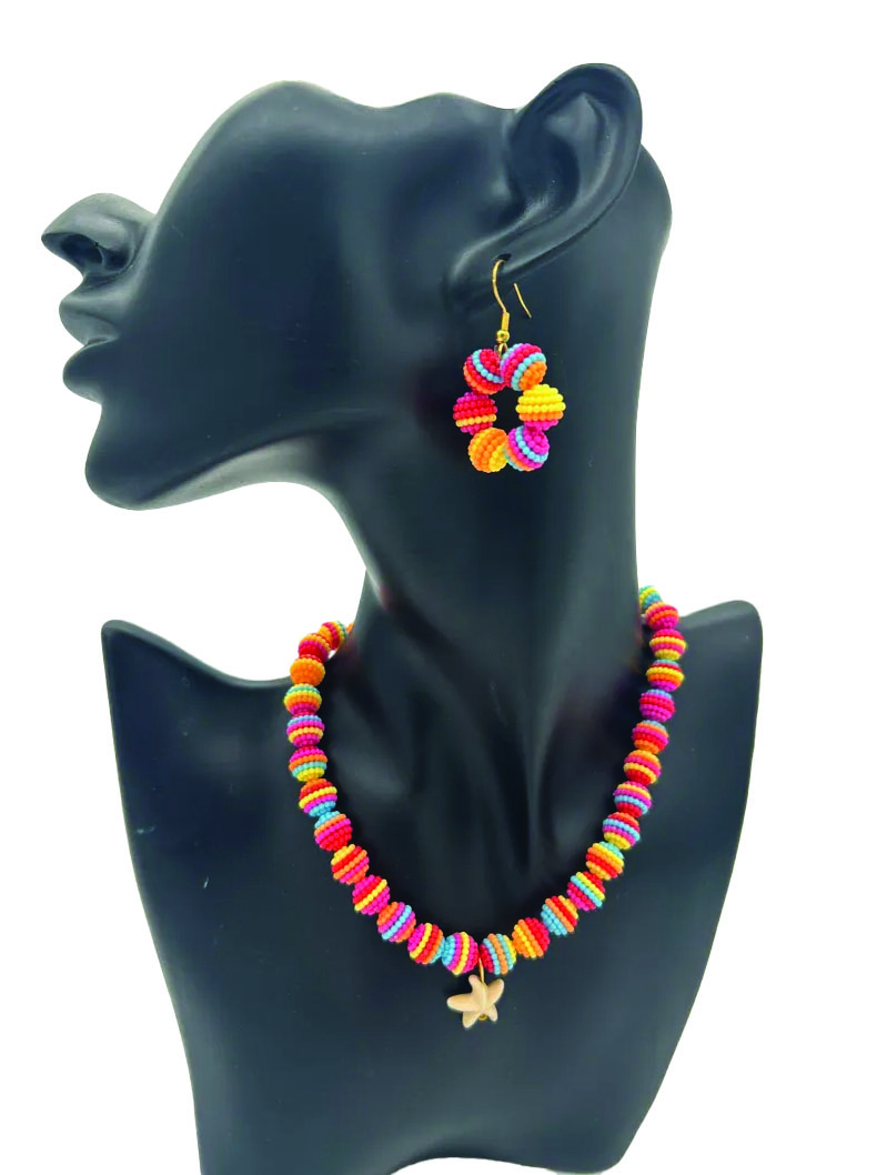 Sophomore Gia Vakklaganti finds joy in jewelry